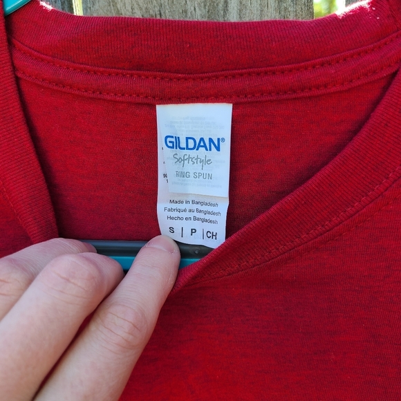 100% profit going to St. Jude Heather Red Sz Small NWOT      Price Firm - Picture 5 of 5